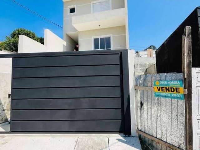 Casa à venda em Terra Preta com 3 dormitórios