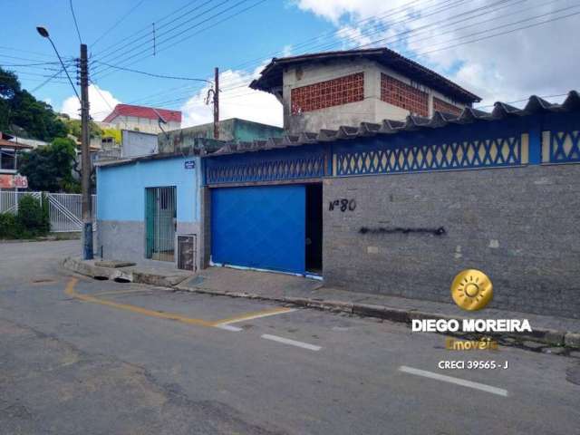 Casa á venda no centro de Terra Preta - 220 m²