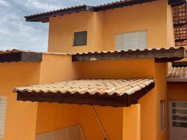 Casa à venda em Terra Preta dentro de associação