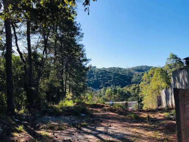 Terreno à venda em Mairiporã com plato e vista privilegiada