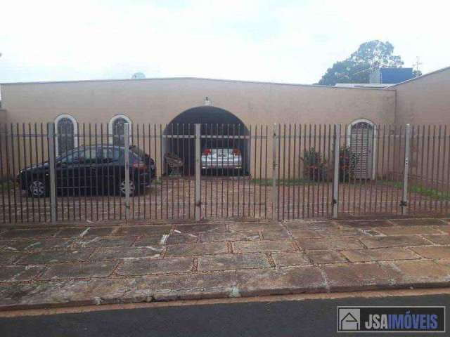 Casa para Venda em Ribeirão Preto, Parque Industrial Lagoinha, 3 dormitórios, 2 suítes, 2 banheiros, 7 vagas