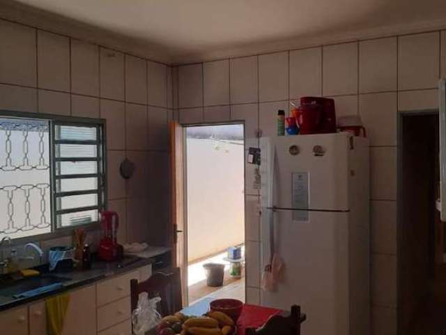 Casa para Venda em Ribeirão Preto, Jardim Piratininga, 2 dormitórios, 1 banheiro, 2 vagas