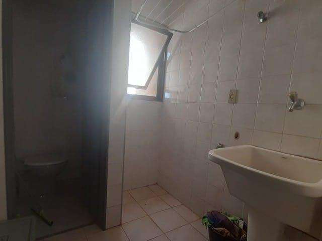 Apartamento para Venda em Ribeirão Preto, CENTRO, 3 dormitórios, 1 suíte, 1 banheiro, 1 vaga