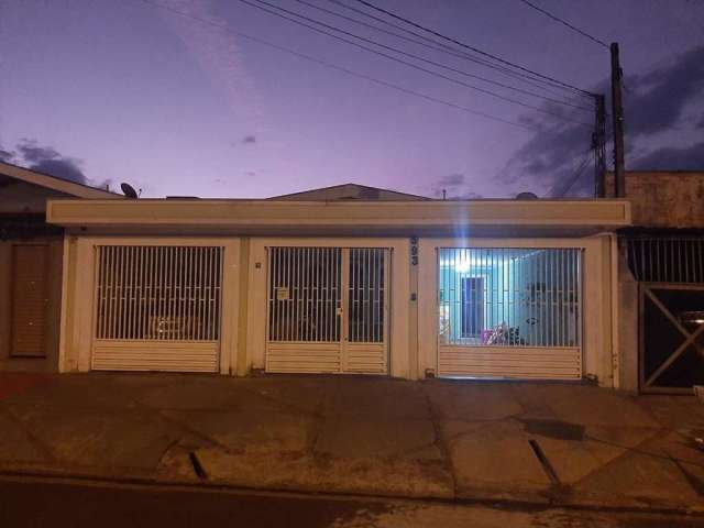 Casa para Venda em Ribeirão Preto, Ipiranga, 3 dormitórios, 1 banheiro, 3 vagas