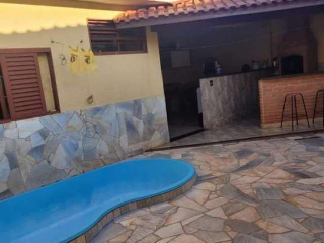 Casa para Venda em Ribeirão Preto, Sumarezinho, 3 dormitórios, 1 suíte, 3 banhei