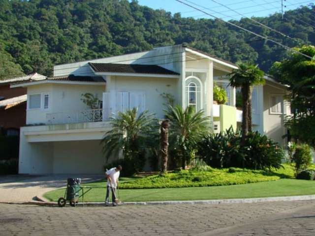 Casa em Condomínio no Guarujá