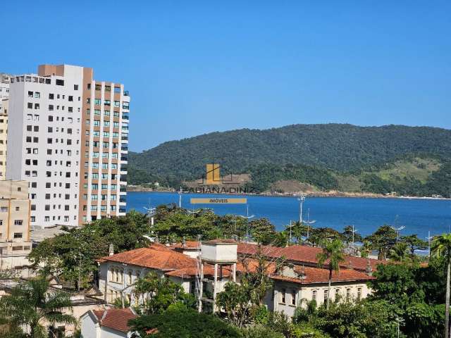 Apartamento amplo pertinho da praia.