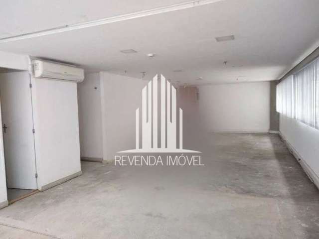 Sala comercial para alugar na Alameda Jaú, --, Jardim Paulista, São Paulo por R$ 6.200