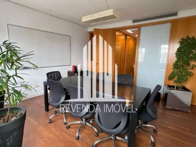 Sala comercial com 4 salas à venda na Rua Alcides Ricardini Neves, --, Cidade Monções, São Paulo por R$ 1.702.128