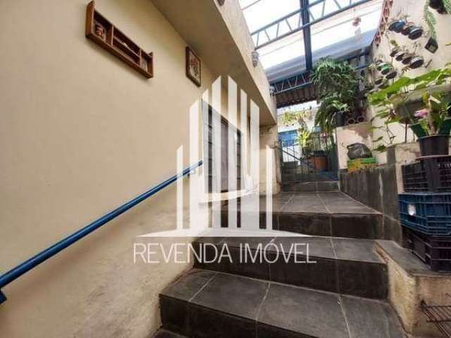 Casa com 2 quartos à venda na Rua Joaquim Oliveira Freitas, --, Vila Mangalot, São Paulo por R$ 929.000