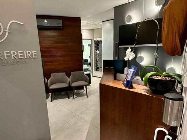 Sala comercial com 2 salas à venda na Rua Oscar Freire, --, Pinheiros, São Paulo por R$ 790.000