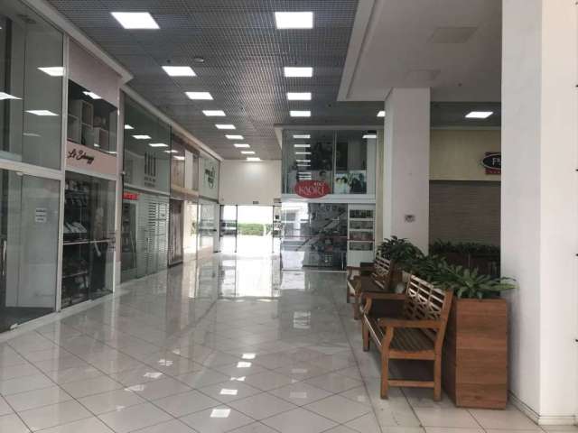 Ponto comercial com 1 sala à venda na Avenida Vereador José Diniz, --, Santo Amaro, São Paulo por R$ 1.400.000