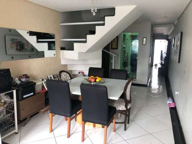 Casa com 3 quartos à venda na Rua Bituba, --, Vila Campo Grande, São Paulo por R$ 500.000