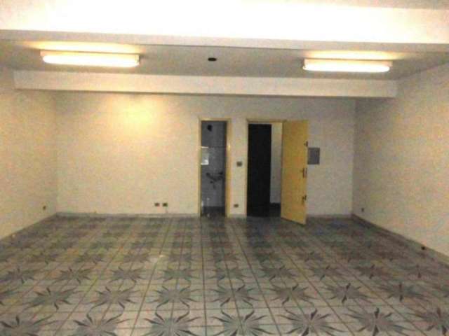 Sala comercial para alugar na Rua Serra do Japi, --, Vila Gomes Cardim, São Paulo por R$ 10.000