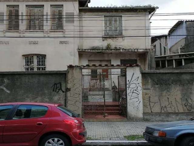 Casa com 3 quartos à venda na Rua Stéfano, --, Cambuci, São Paulo por R$ 2.200.000