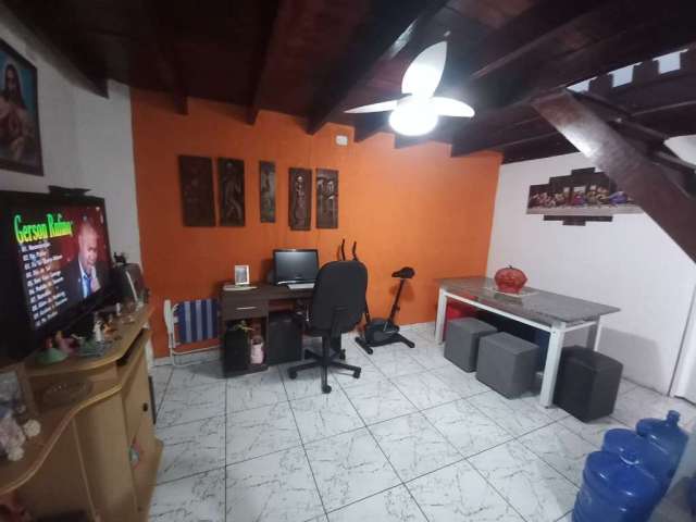 Casa com 3 quartos à venda na Taiaçu, --, Conjunto Habitacional Brigadeiro Faria Lima, São Paulo por R$ 300.000