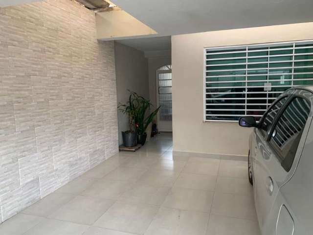 Casa com 3 quartos à venda na Rua Joaquim Moreira Dias, --, Jardim Avelino, São Paulo por R$ 839.000