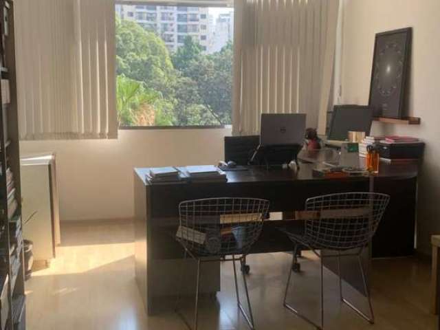 Sala comercial à venda na Rua Doutor Cesário Mota Júnior, --, Vila Buarque, São Paulo por R$ 240.000