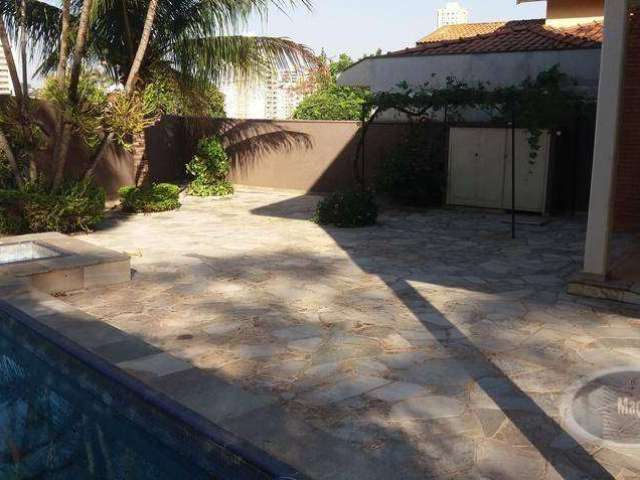 Casa com 3 dormitórios à venda, 306 m² por R$ 850.000 - Jardim São Luiz - Ribeirão Preto/SP