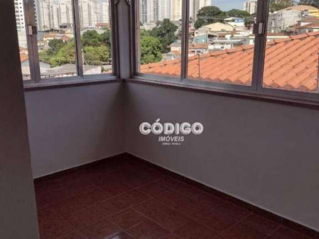 Sobrado com 4 dormitórios à venda, 170 m² por R$ 580.000,00 - Vila Pedro Moreira - Guarulhos/SP