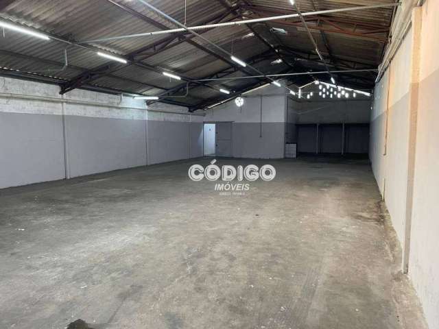 Galpão para alugar, 300 m², pé direito de 4 ms, por R$ 5.000/mês - Cidade Aracilia - Guarulhos/SP