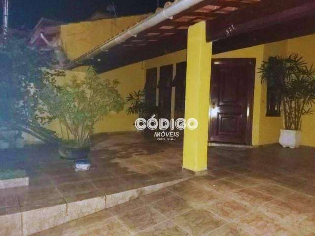 Casa com 2 dormitórios à venda, 154 m² por R$ 750.000,00 - Martim de Sá - Caraguatatuba/SP