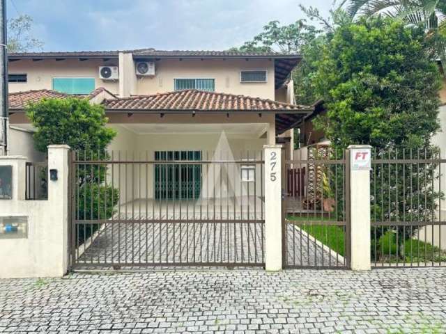 Casa com 3 quartos à venda na Rua Ottokar Kaiser, 275, Glória, Joinville por R$ 650.000