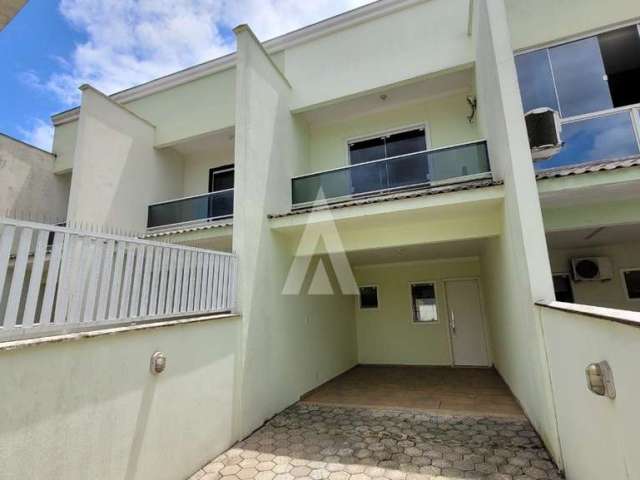 Casa com 2 quartos à venda na Rua Porto Rico, --, Floresta, Joinville por R$ 320.000