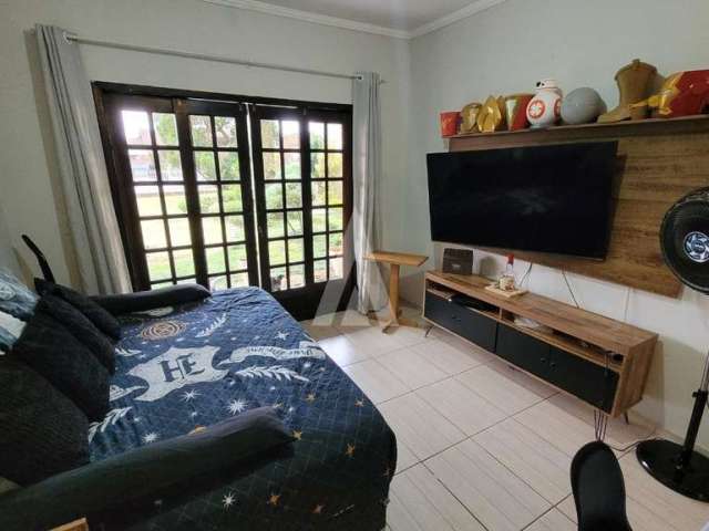 Casa com 2 quartos à venda na Rua Horto Florestal, --, Boa Vista, Joinville por R$ 590.000