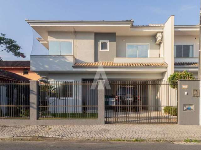 Casa com 3 quartos à venda na Rua Siderópolis, --, Saguaçu, Joinville por R$ 950.000