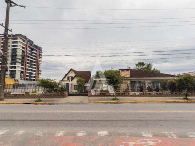 Terreno à venda na Rua Ottokar Doerffel, --, Anita Garibaldi, Joinville por R$ 8.000.000