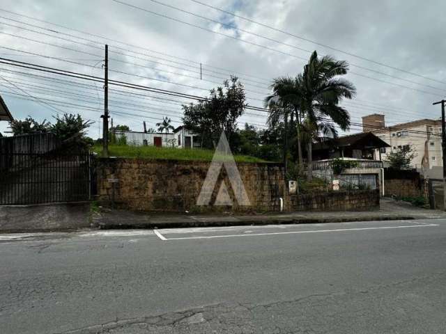 Terreno à venda na Rua Augusto Schmidt, --, Floresta, Joinville por R$ 520.000