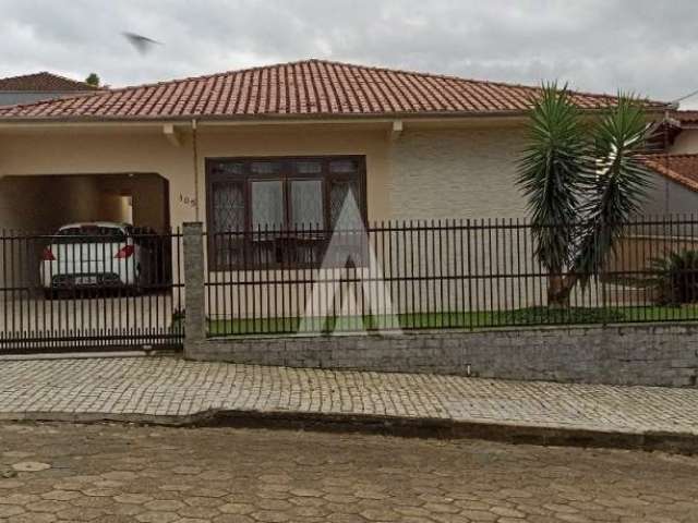 Casa com 3 quartos à venda na Rua Zózimo de Oliveira, --, Guanabara, Joinville por R$ 750.000