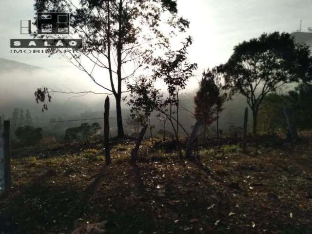 Terreno à venda na Um, Centro, Ouro Preto por R$ 180.000