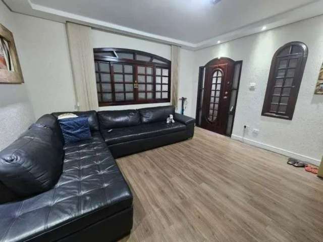 Casa com 3 quartos à venda na Alves Carneiro, 583, Vila Formosa, São Paulo por R$ 1.100.000