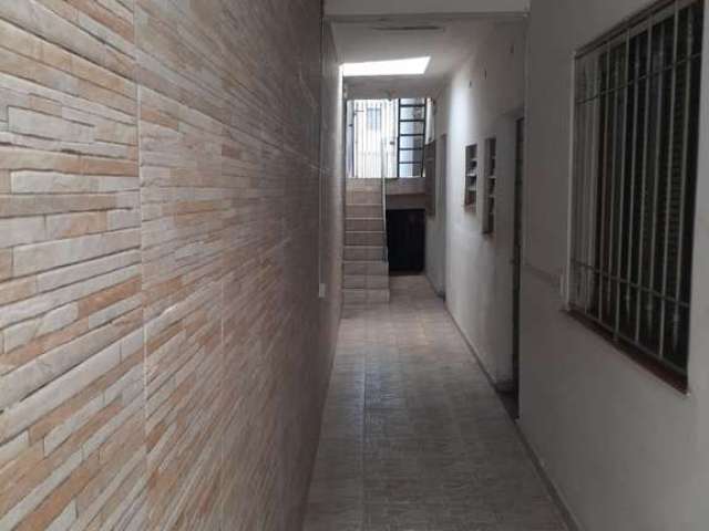 Casa com 3 quartos à venda na Rua Benedito Otoni, 888, Vila Ré, São Paulo por R$ 636.000