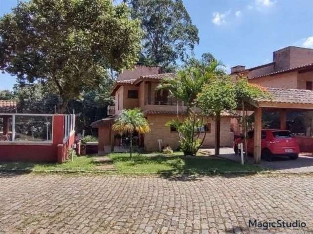 Casa em condomínio fechado com 3 quartos à venda na Rua México, 515, Chácara dos Lagos, Carapicuíba por R$ 1.980.000