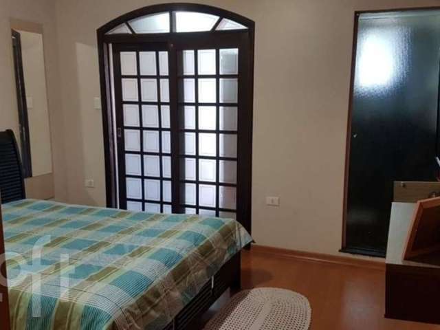 Casa com 4 quartos à venda na Rua Camamu, 600, Jardim Presidente Dutra, Guarulhos por R$ 535.000