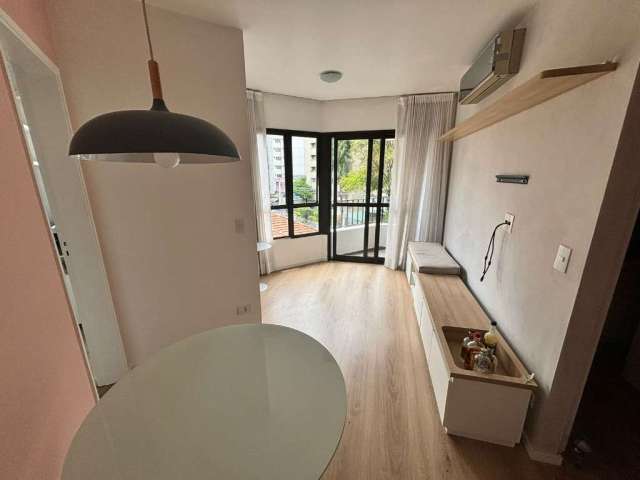 Apartamento com 1 quarto para alugar na Rua Comendador Miguel Calfat, 706, Vila Nova Conceição, São Paulo por R$ 3.500