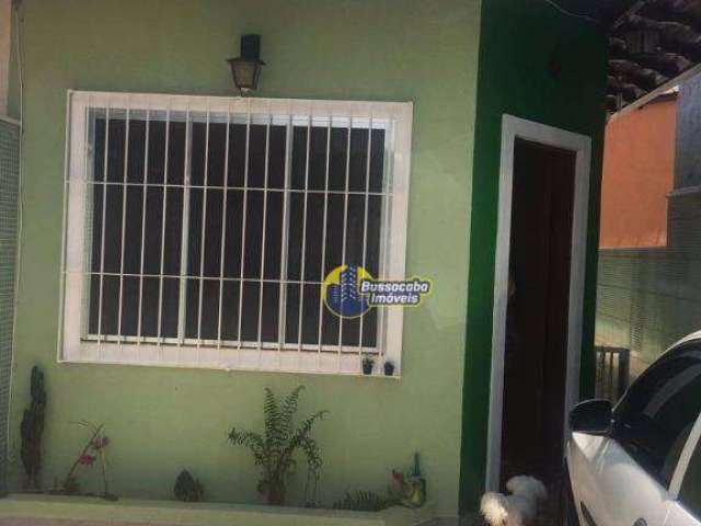 Casa com 3 dormitórios à venda por R$ 650.000,00 - Bussocaba - Osasco/SP