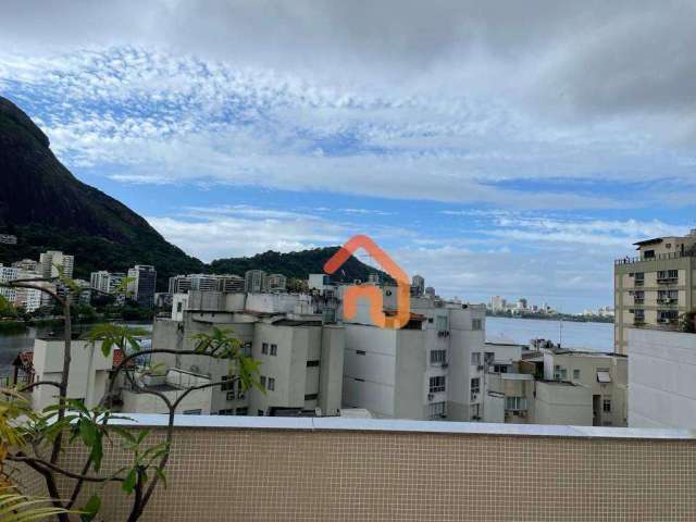 Cobertura duplex com vista para lagoa