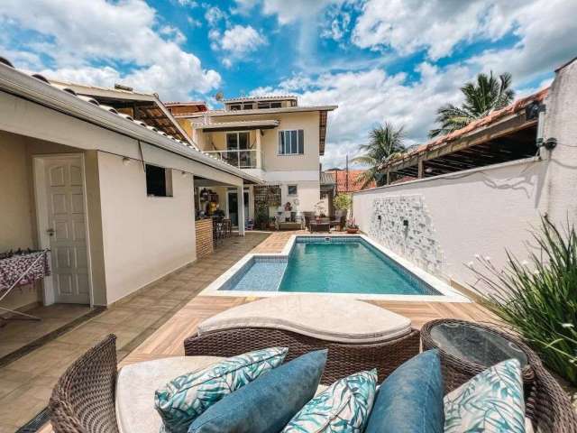 Casa com 3 dormitórios à venda, 160 m² por R$ 930.000,00 - Serra Grande - Niterói/RJ