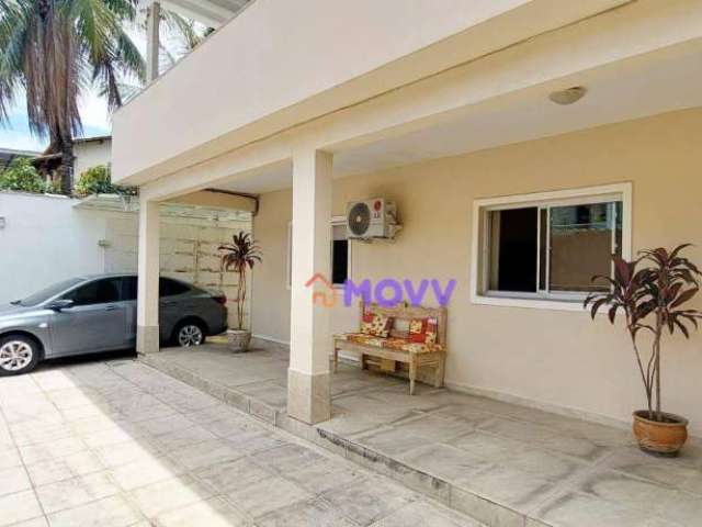 Casa com 3 dormitórios à venda por R$ 650.000,00 - Porto Novo - São Gonçalo/RJ