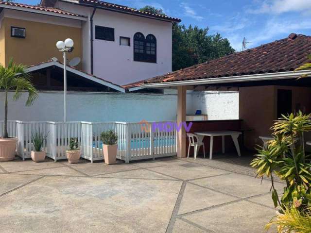 Casa à venda, 180 m² por R$ 600.000,00 - Itaipu - Niterói/RJ