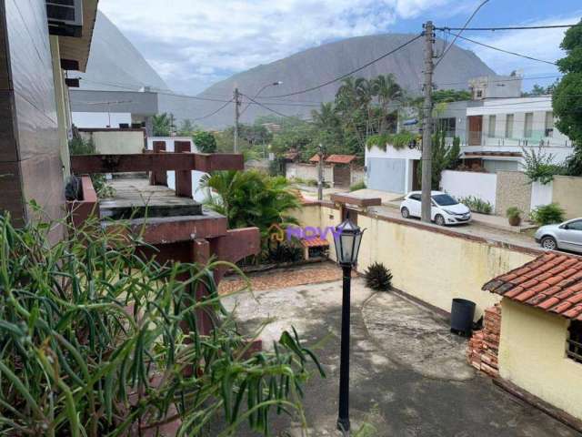 Casa com 3 dormitórios à venda, 300 m² por R$ 2.200.000,00 - Itacoatiara - Niterói/RJ