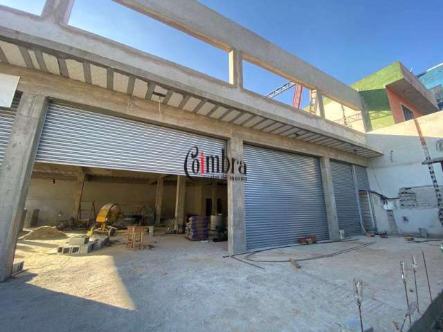 Aluga Sala Comercial com 3 pavimentos, 9 banheiros, 320 m&#178; no Parque Santo Antônio