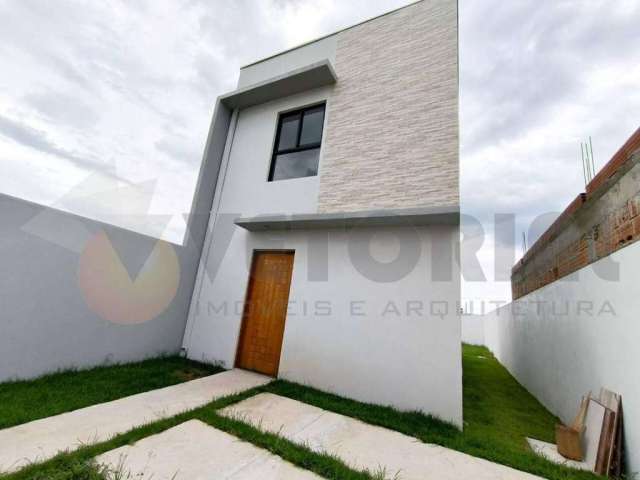 Sobrado Residencial / Travessão