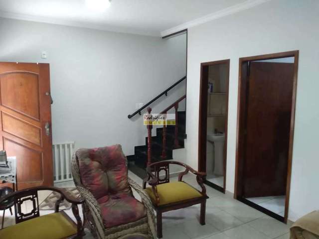 Triplex em Cond, 3 dorms, suíte, duas vagas, Vl Valença