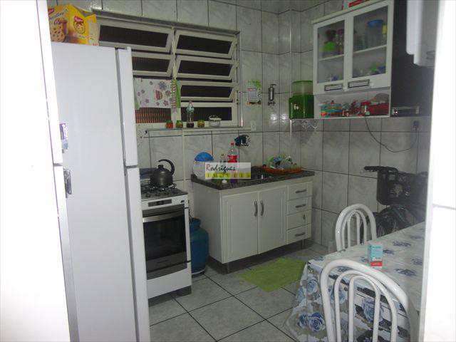 Apartamento em São Vicente bairro Parque São Vicente