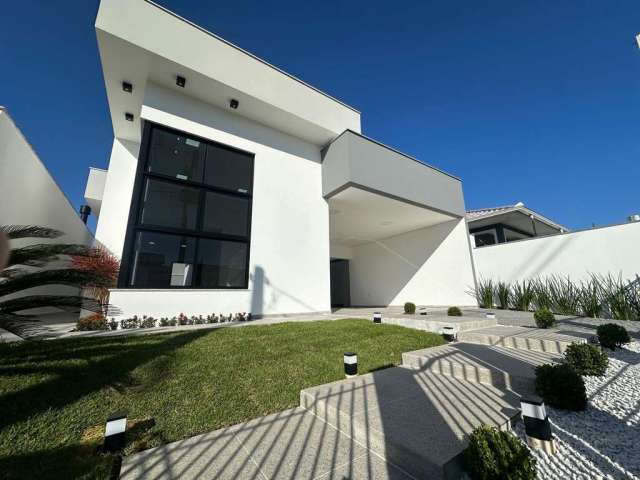 Casa Alto Padrão com Fino Acabamento - Bairro Bela Vista em Palhoça/SC